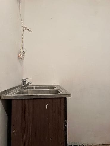 с связи с переездом: 18 м², С мебелью — 4