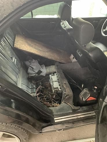 e 303: Mercedes-Benz E-Class: 1996 г., 3.2 л, Автомат, Газ, Седан — 7