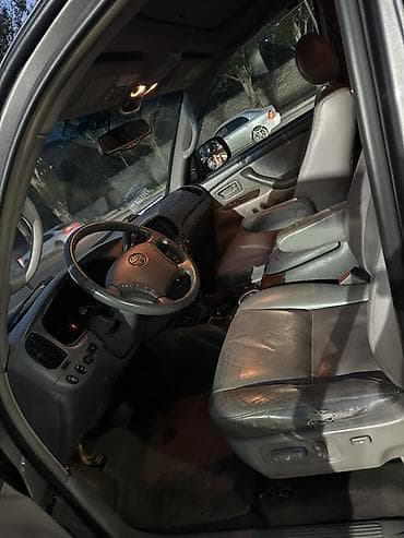 rav4 2004: Toyota Sequoia: 2005 г., 4.7 л, Автомат, Бензин, Внедорожник — 7