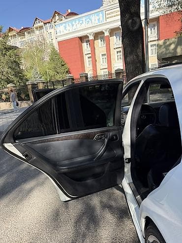 мера 210: Mercedes-Benz E-Class: 2000 г., 5.5 л, Автомат, Бензин, Седан — 5