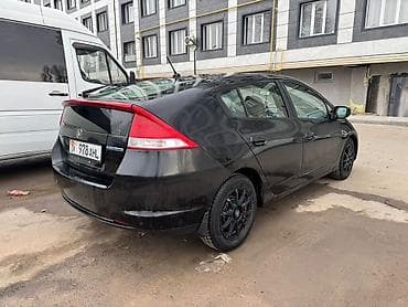 селика: Honda Insight: 2010 г., 1.3 л, Вариатор, Гибрид, Хэтчбэк — 5