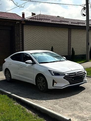 2019: Hyundai Avante: 2019 г., 1.6 л, Автомат, Бензин, Седан — 2