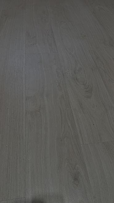 Внутренняя отделка: Срочно Продаю б/у Ламинат/виниловое напольное покрытие в оттенке — 2