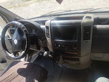 sprinter 2016: Volkswagen Crafter: 2011 г., Фургон — 8