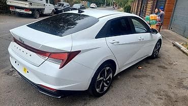 voyah dream: Hyundai Avante: 2022 г., 1.6 л, Гибрид, Седан — 3