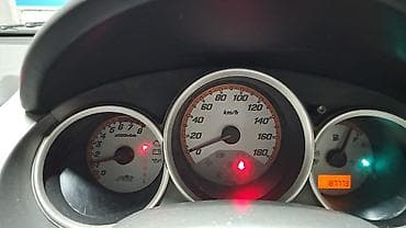 mini kooper: Honda Fit: 2006 г., 1.3 л, Автомат, Бензин, Хэтчбэк — 5