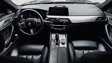 Продажа авто: BMW Apple M5: 2019 г., 2 л, Автомат, Электромобиль, Седан — 7