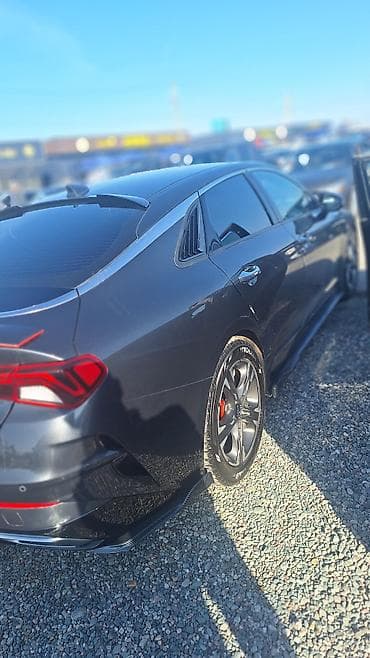 Kia K5: 2022 г., 1.6 л, Автомат, Бензин, Седан