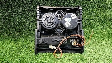 машина bmb: Подстаканник Е70 6 954 943 Год 2009 В отличном состоянии, очень — 6