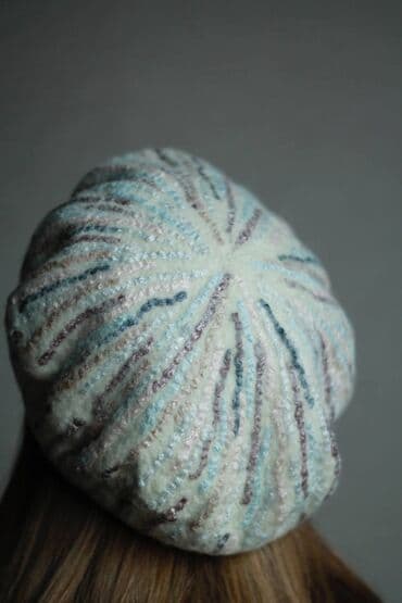 брендовые вещи оригинал: Берет войлочный. Уникальный дизайн. Теплый и красивый головной убор — 4