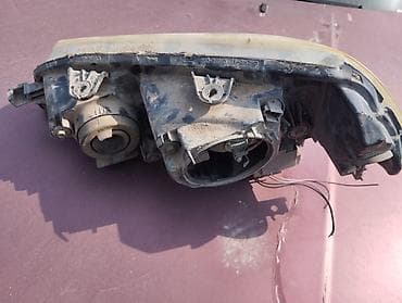 Чагылдыргычтар: Алдыңкы оң фара Honda — 4