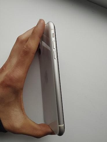 iphone hr: IPhone 11, Б/у, 128 ГБ, Белый, Чехол, Коробка, 100 % — 2
