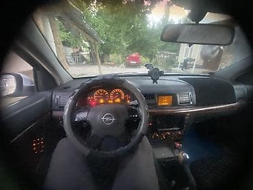 авто заратка: Opel Vectra: 2002 г., 2.2 л, Кол менен иштөөчү, Бензин, Седан — 3
