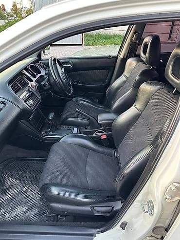 Продажа авто: Honda Accord: 2002 г., 2 л, Автомат, Бензин, Седан — 8