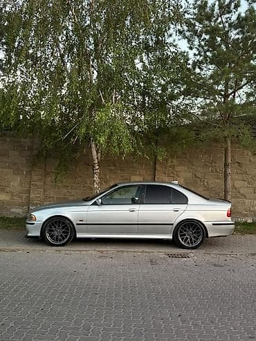 BMW 5 series: 2000 г., 4.4 л, Автомат, Бензин, Седан — 5