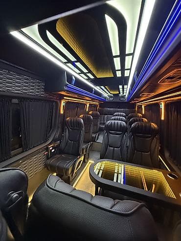 transporter multivan: Пассажирские перевозки на микроавтобусе бизнес‑класса Mercedes‑Benz — 6