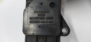 suzuki: Расходомер Suzuki 1998 г., Б/у, Оригинал — 2