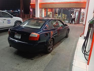 b v d: Audi A4: 2003 г., 1.8 л, Механика, Бензин, Седан — 3