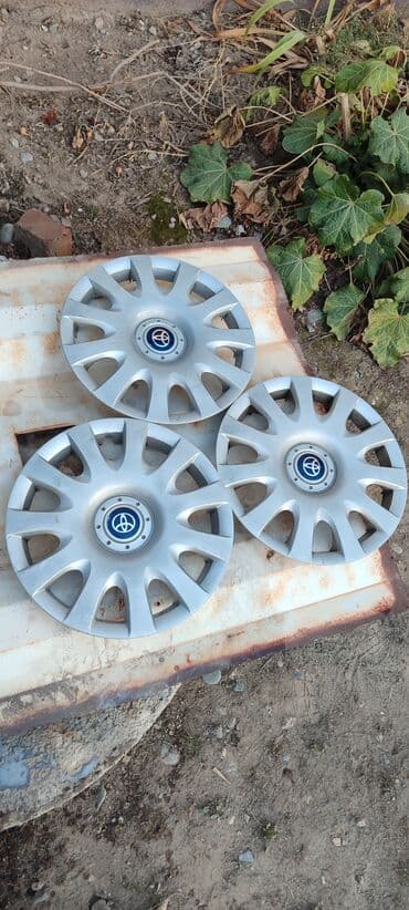 железные диски r18: Колпаки R 14, Б/у, Комплект — 3