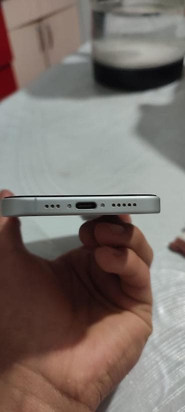 продаю наушники на айфон: IPhone 16, Б/у, 128 ГБ, Белый, Защитное стекло, Чехол, Коробка, 100 % — 7