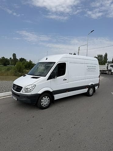 Mercedes-Benz Спринтер: 2008 г., 2.2 л, Механика, Дизель, Бус — 1