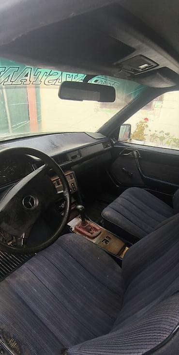 Унаа: Mercedes-Benz W124: 1988 г., 2.5 л, Кол менен иштөөчү, Дизель, Седан — 4