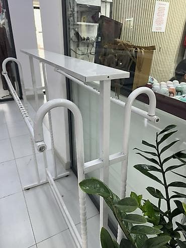 железный прут: Металлическая торговая стойка-перекладина для одежды - Конструкция — 1