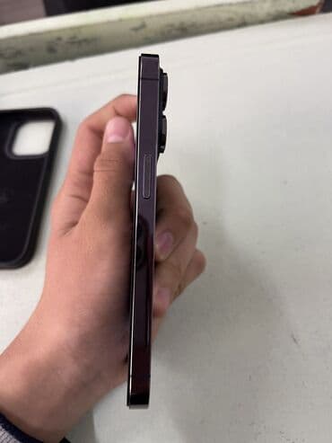 рассрочка выкуп: IPhone 14 Pro, Б/у, 128 ГБ, Чехол, 80 % — 4