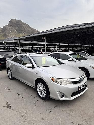 Toyota: Toyota Camry: 2014 г., 2.5 л, Вариатор, Гибрид, Седан — 4