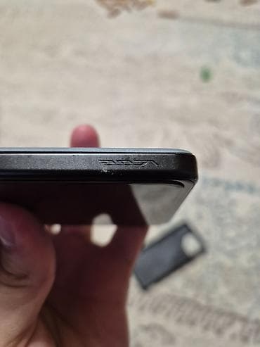 rog phone: Asus ROG Phone 8, Б/у, 256 ГБ, цвет - Серый — 2