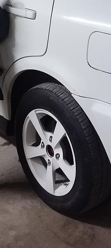 Колеса в сборе 175 / 70 / R 14, Лето, Б/у, Комплект, Легковые, Литые, отверстий - 4