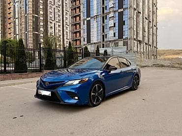 накладка камри: Toyota Camry: 2018 г., 2.5 л, Автомат, Бензин, Седан — 1