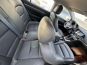 yuan plus byd: Hyundai Elantra: 2019 г., 1.6 л, Автомат, Гибрид, Седан — 7