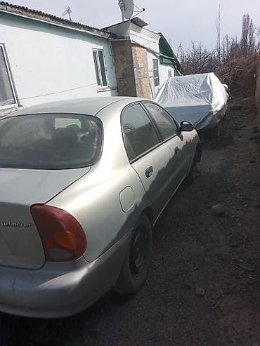 Chevrolet Lanos: 2006 г., 1.5 л, Ручные, Бензин, Седан