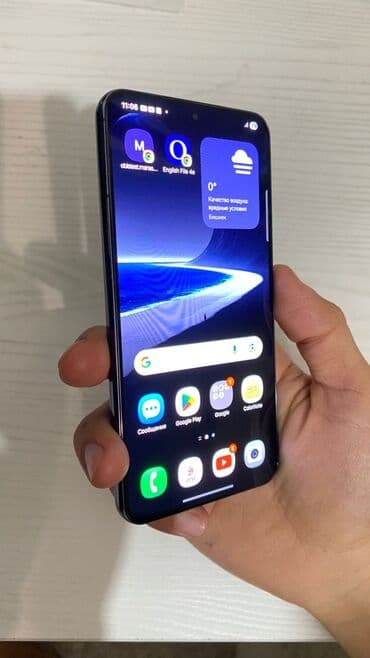 galaxy z flip 2 цена в бишкеке: Samsung Galaxy S22, Б/у, 8 ГБ, цвет - Черный, 1 SIM, eSIM — 12