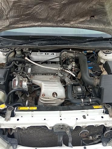 mazda 326: Toyota Vista: 2000 г., 2 л, Автомат, Бензин, Универсал — 3