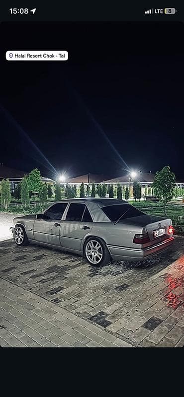 Mercedes-Benz W124: 1993 г., 3.2 л, Автомат, Бензин, Седан — 7