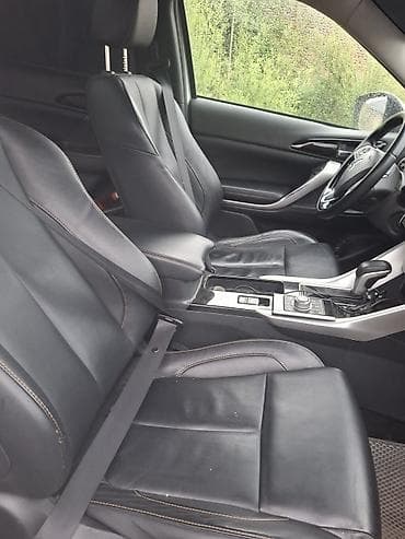 chrysler 300c: Mitsubishi Eclipse: 2019 г., 1.5 л, Автомат, Бензин, Кроссовер — 2