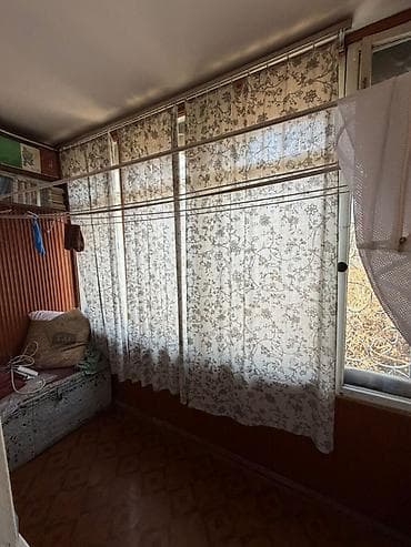 Квартиры: 3 комнаты, 64 м², 106 серия, 1 этаж, Старый ремонт — 10