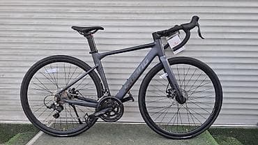 5 5 compressor: Шоссейный велосипед, Giant — 1