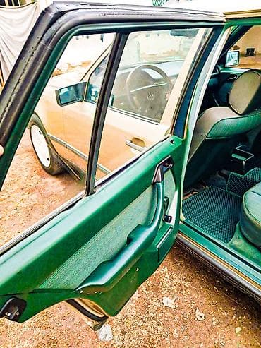 6d mark 2: Mercedes-Benz W124: 1988 г., 2.3 л, Механика, Бензин, Универсал — 4