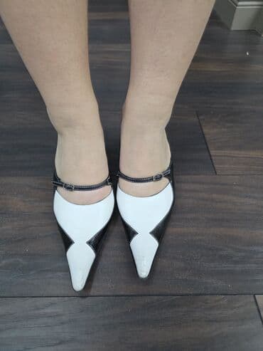 туфли черные с открытым носиком: Туфли, 37, Б/у, цвет - Черный, Самовывоз — 2