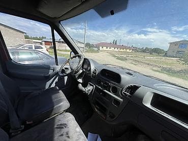 решётка на спринтер: Mercedes-Benz Спринтер: 2001 г., 2.2 л, Механика, Дизель, Бус — 2