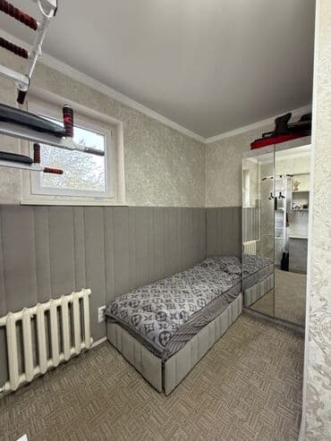 сдаю квартиру в районе киркомстром: 3 комнаты, 70 м², 106 серия, 4 этаж, Евроремонт — 8