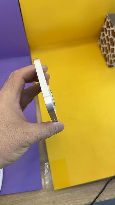 nokia 1: IPhone 13, Б/у, 128 ГБ, 88 % — 3