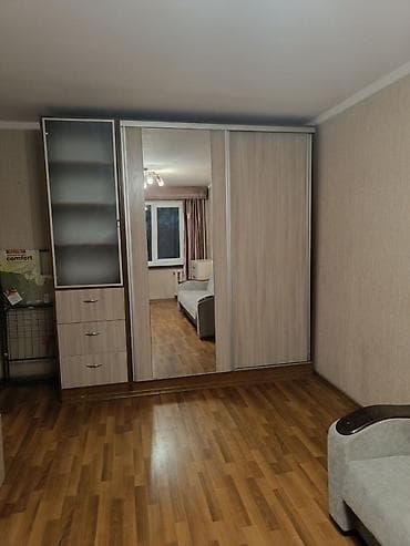 4: Ошский рынок / базар Сдается 1х ком квартира Этаж: 1 из 4 — 6