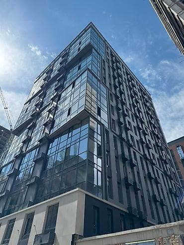 Квартиры: 3 комнаты, 104 м², Асанбай мкр 9 этаж, Дизайнерский ремонт — 1