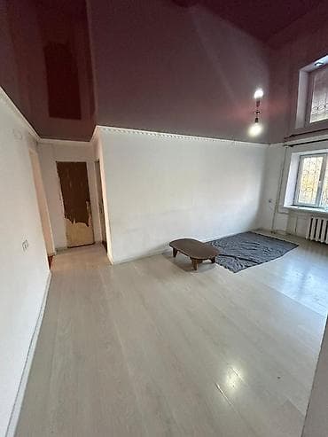 3 комнаты, 56 м², Индивидуалка, 1 этаж, Косметический ремонт