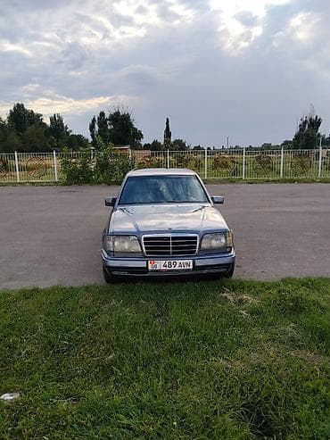 lexus is 2017: Mercedes-Benz E-Class: 1994 г., 2.2 л, Механика, Бензин, Седан — 2
