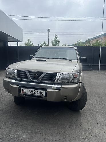 Nissan Patrol: 2003 г., 3 л, Механика, Дизель, Внедорожник